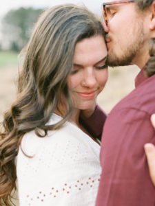 Raleigh Wedding Photographer at the NC Museum of Art for a field Raleigh engagement session